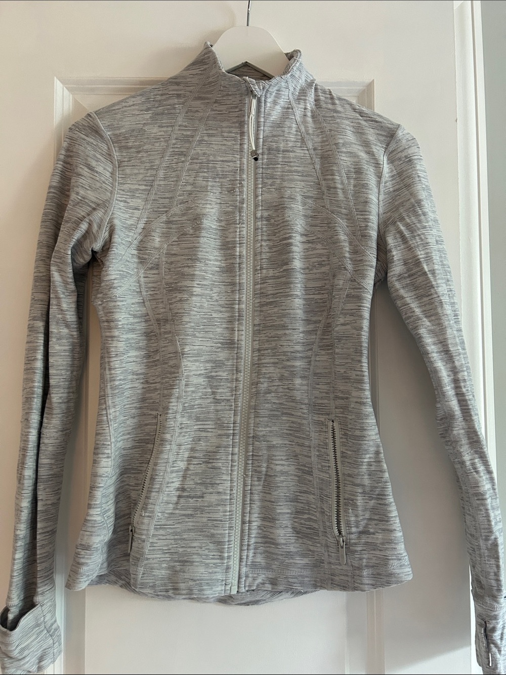Lululemon Light Gray Women's Zip-Front Active Jacket